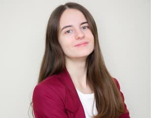 Ирина Тетеркина Специалист по административным вопросам